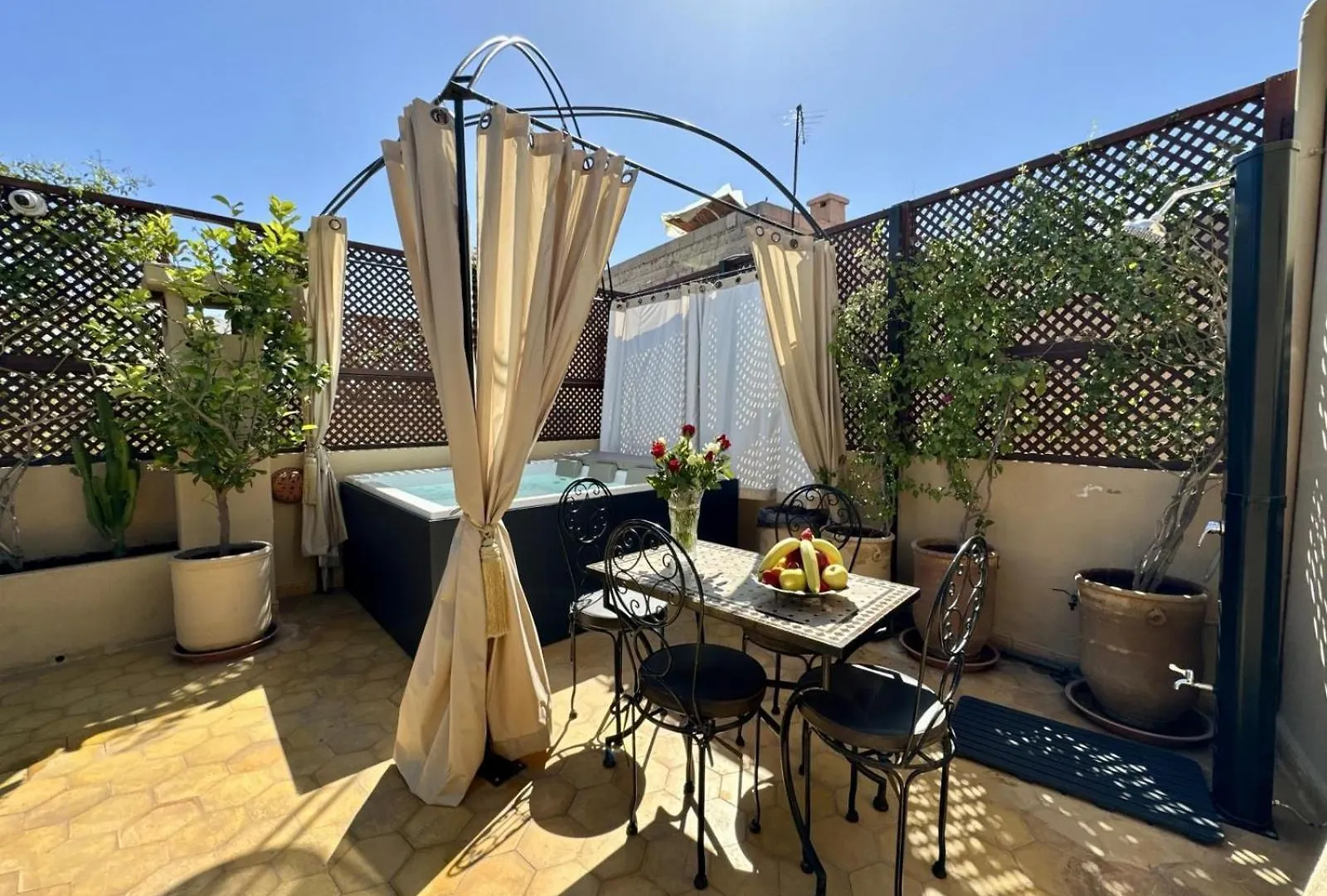 Riad Art De Vivre Avec Jacuzzi Marrakesh Villa