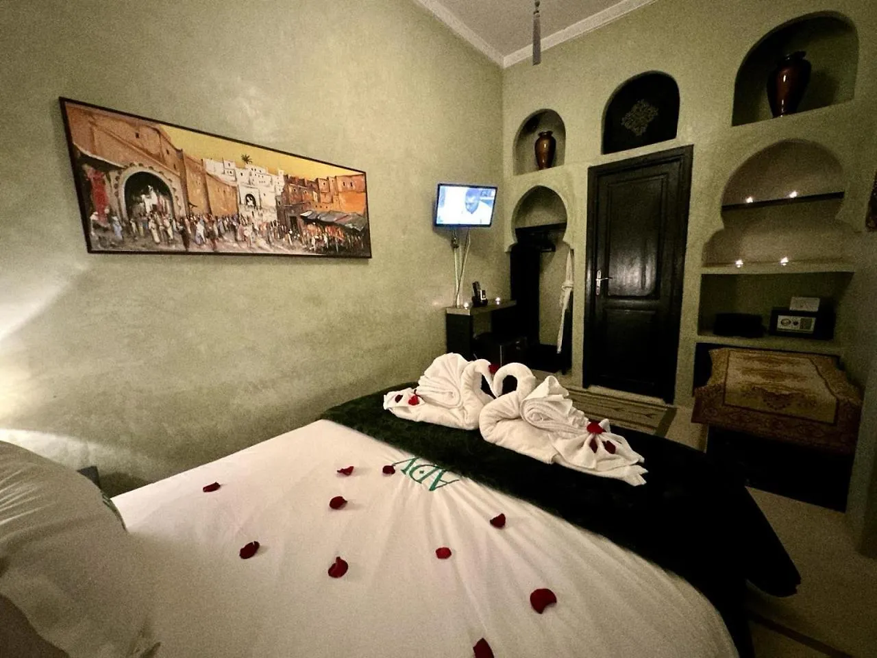 Riad Art De Vivre Avec Jacuzzi Marrakesh Villa
